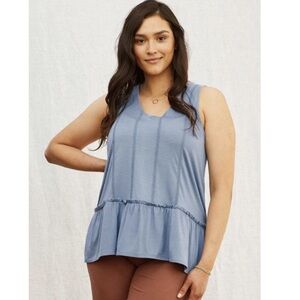 Matilda Jane Halle Dusty Blue tank great condition
